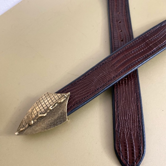 Vintage QUIN Cast Bronze Croc-Embossed belt main image 5